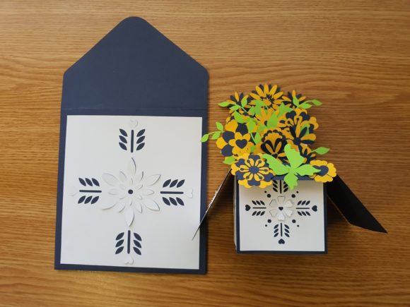 3D Pop Up Card with Envelop